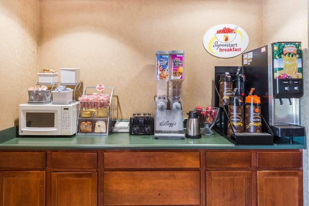 Super 8 By Wyndham Indianapolis/Ne/Castleton Area Hotel Faciliteiten foto