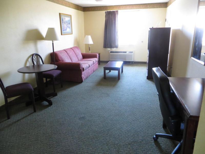 Super 8 By Wyndham Indianapolis/Ne/Castleton Area Hotel Buitenkant foto
