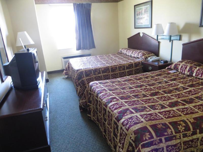 Super 8 By Wyndham Indianapolis/Ne/Castleton Area Hotel Buitenkant foto